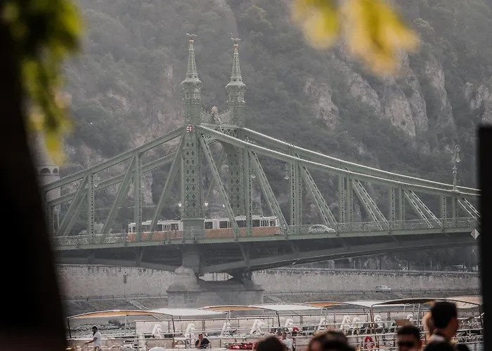 Raday At The Heart Of With Ac *