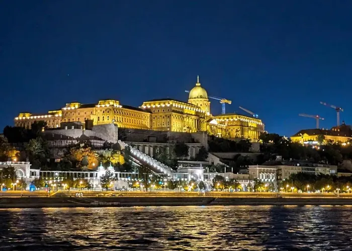 Апартаменты Raday At The Heart Of With Ac